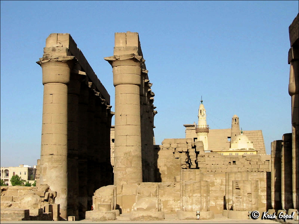 138-3866_Luxor